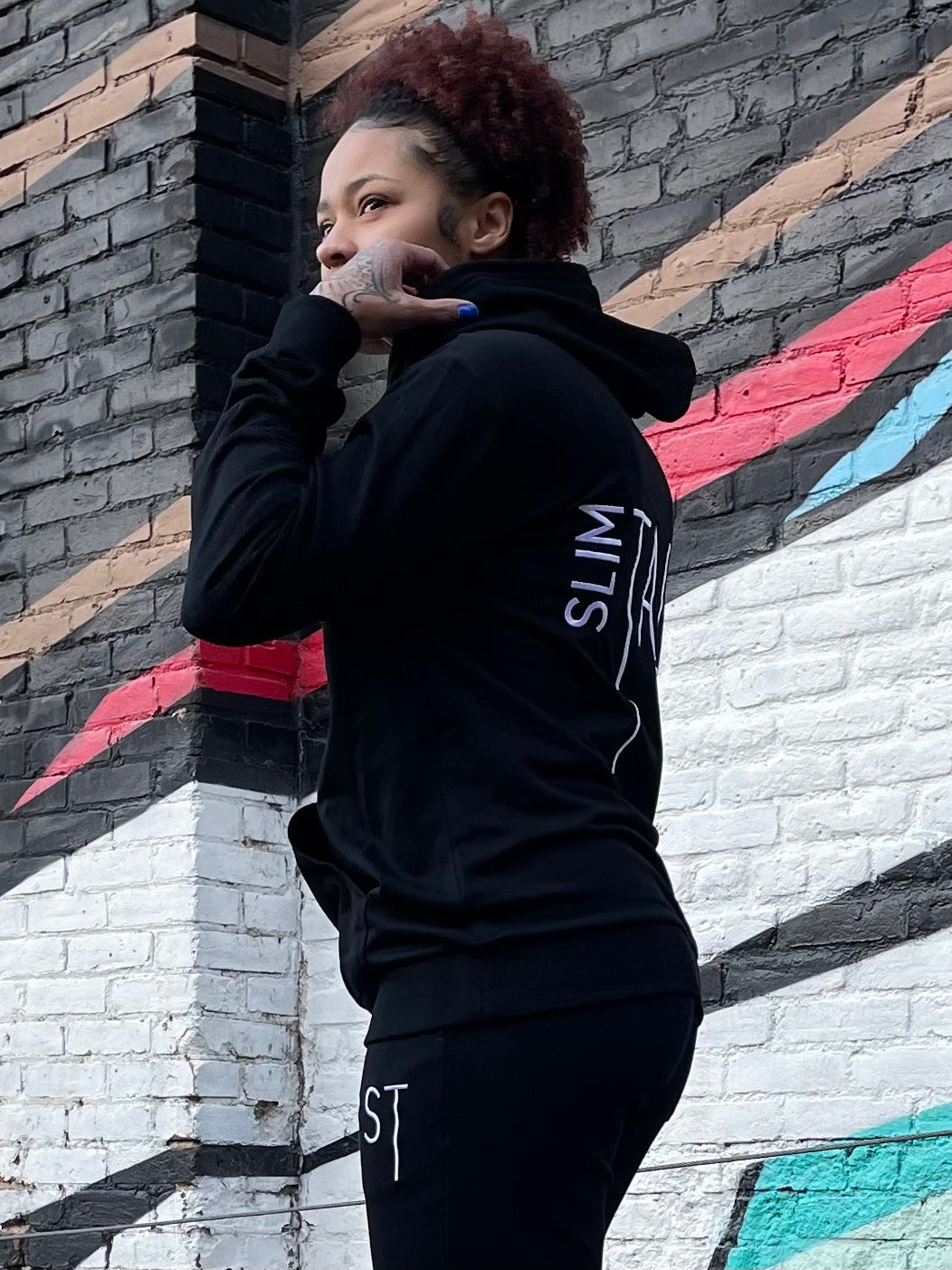 HOODIE (BLACK/ WHITE)